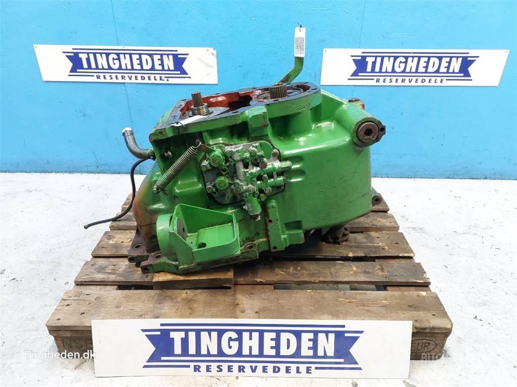 John Deere 4040S Menjalnik
