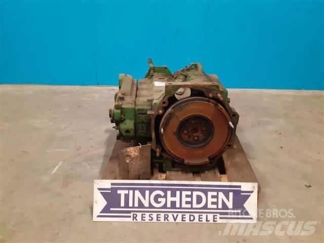 John Deere 4239 Motorji