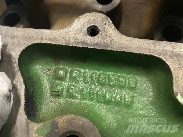 John Deere 4239 Motorji