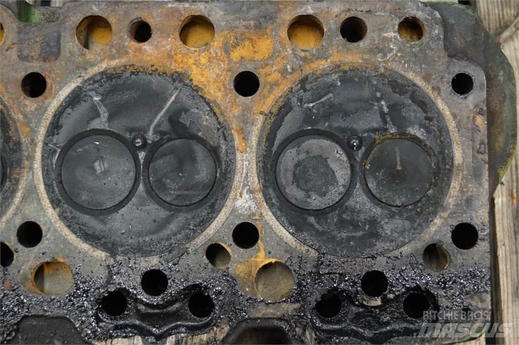 John Deere 4239 Motorji