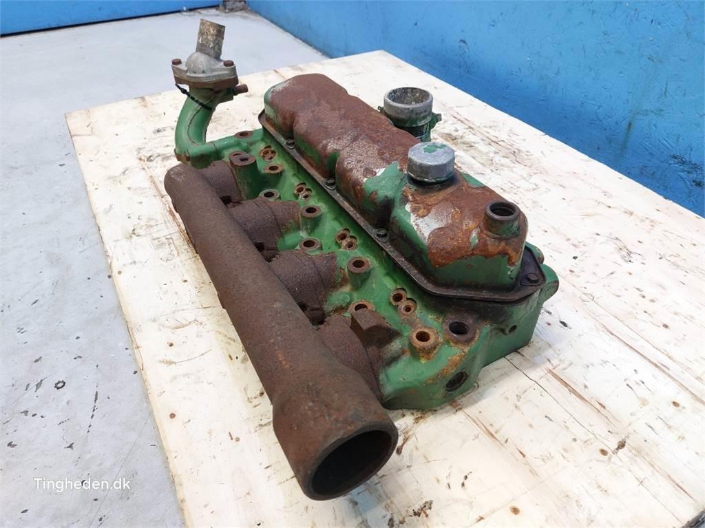 John Deere 4239 Motorji