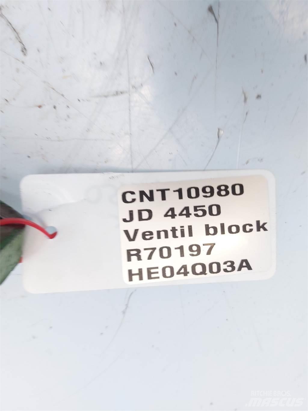 John Deere 4450 Hidravlika