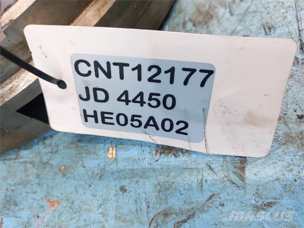 John Deere 4450 Menjalnik