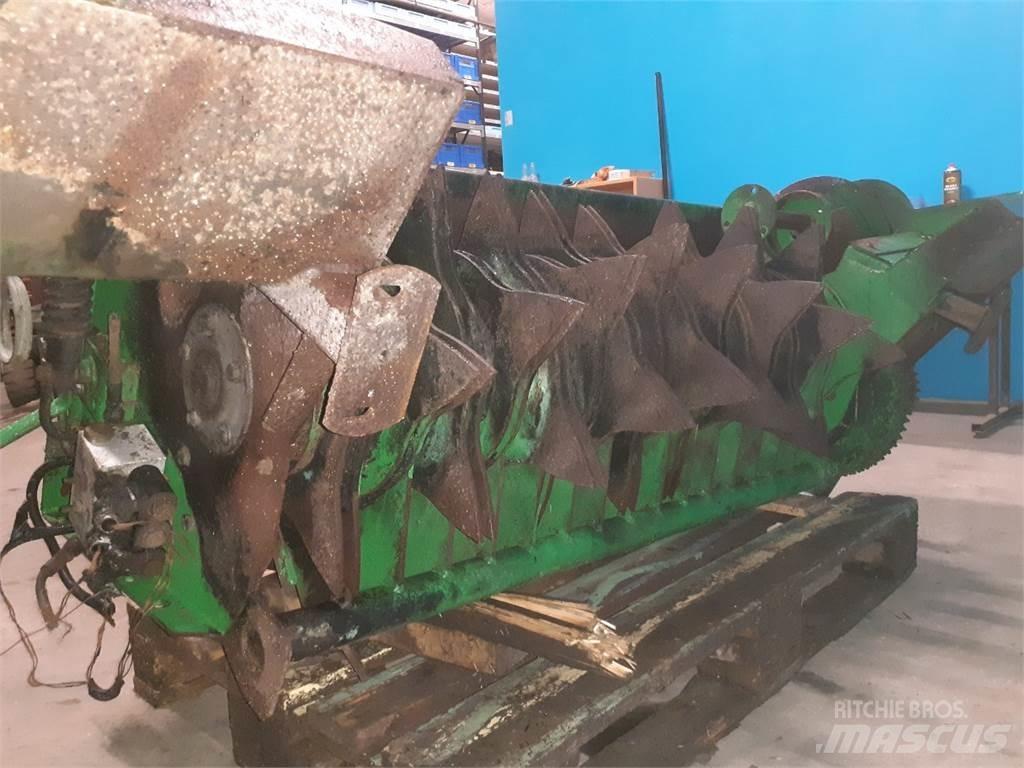 John Deere 592 Kmetijstvo - drugo