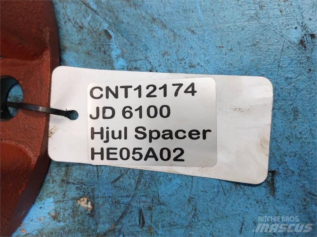 John Deere 6100 Gume, kolesa in platišča