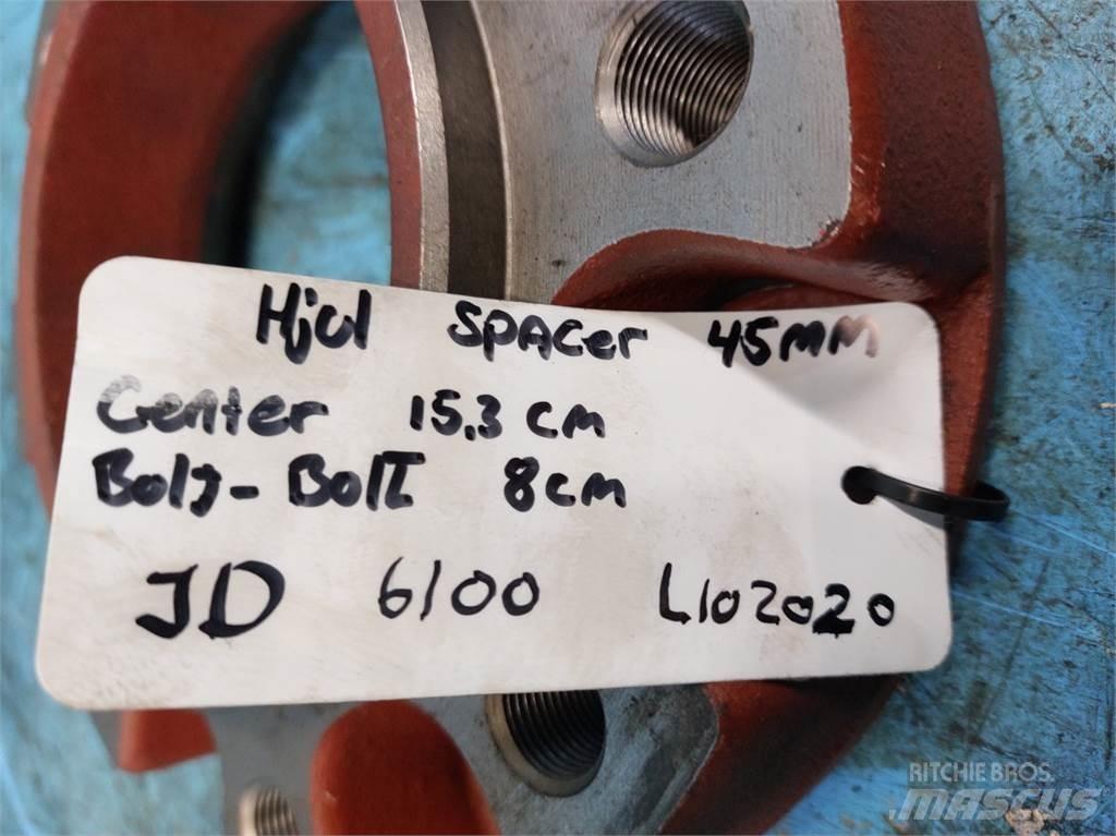 John Deere 6100 Gume, kolesa in platišča