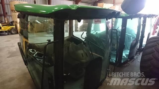 John Deere 6155 Kabine in notranjost