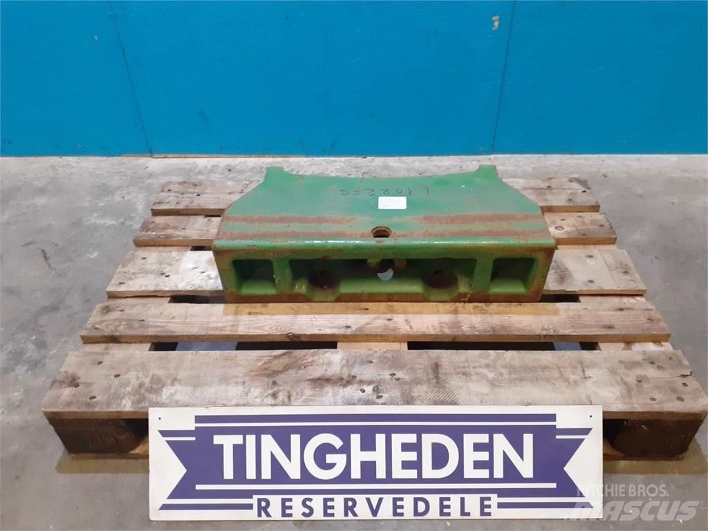 John Deere 6410 Sprednje uteži