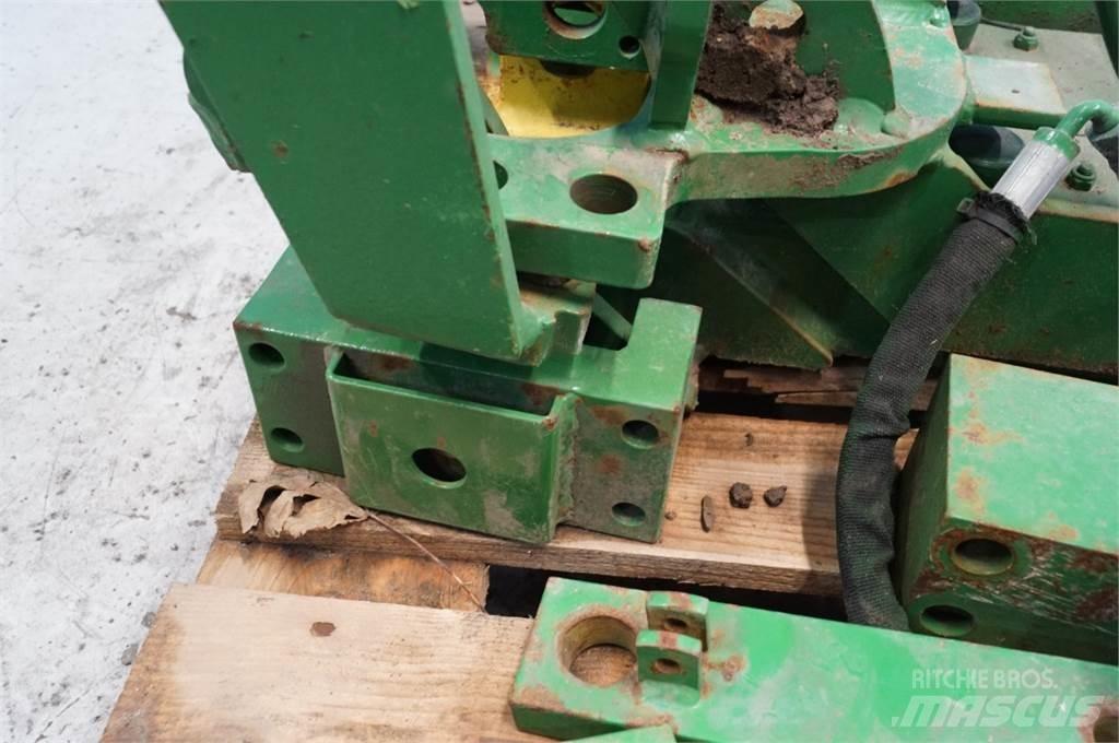 John Deere 8235R Druga oprema za traktorje