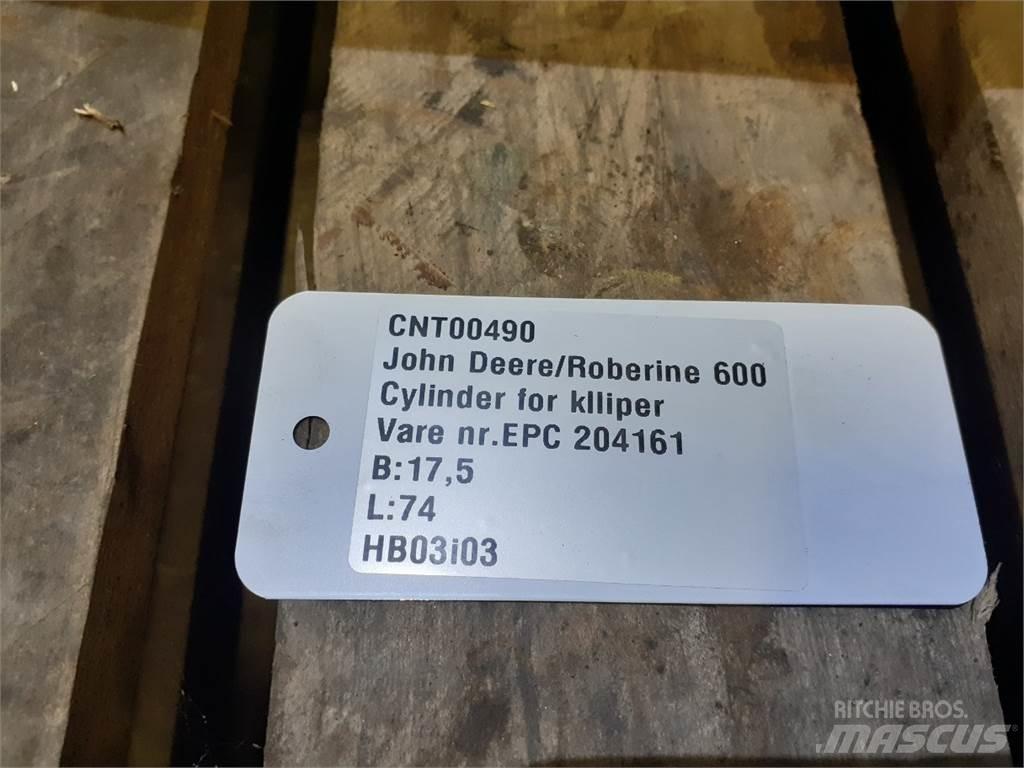 John Deere 900 Robotske kosilnice