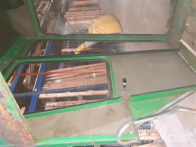 John Deere 955 Kabine in notranjost