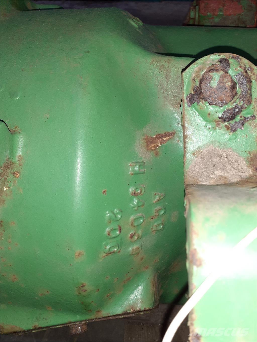 John Deere 955 Menjalnik