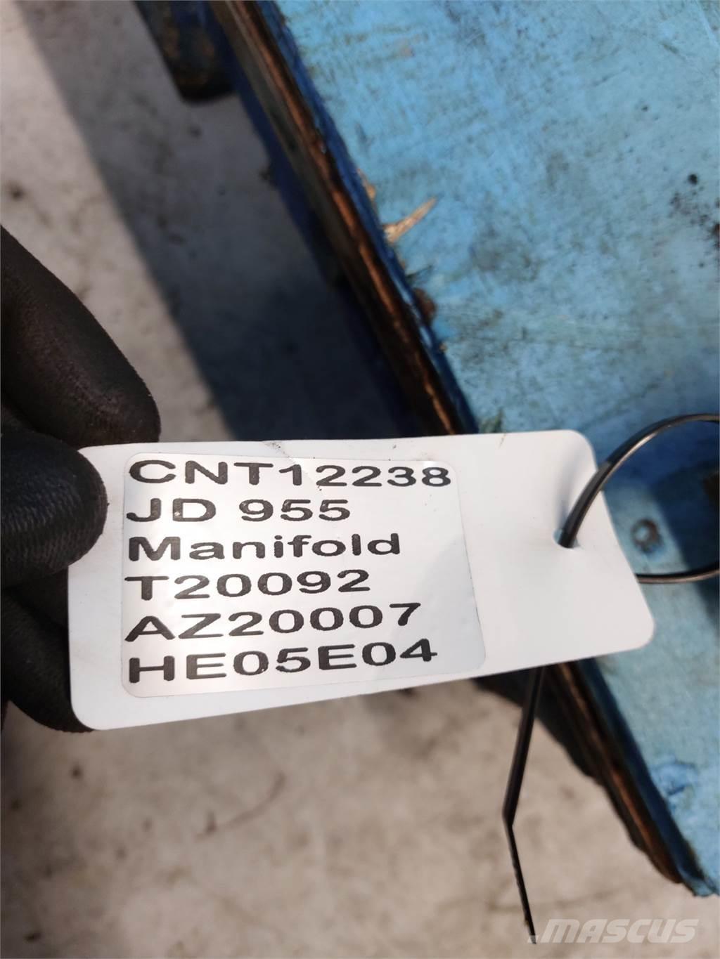 John Deere 955 Motorji