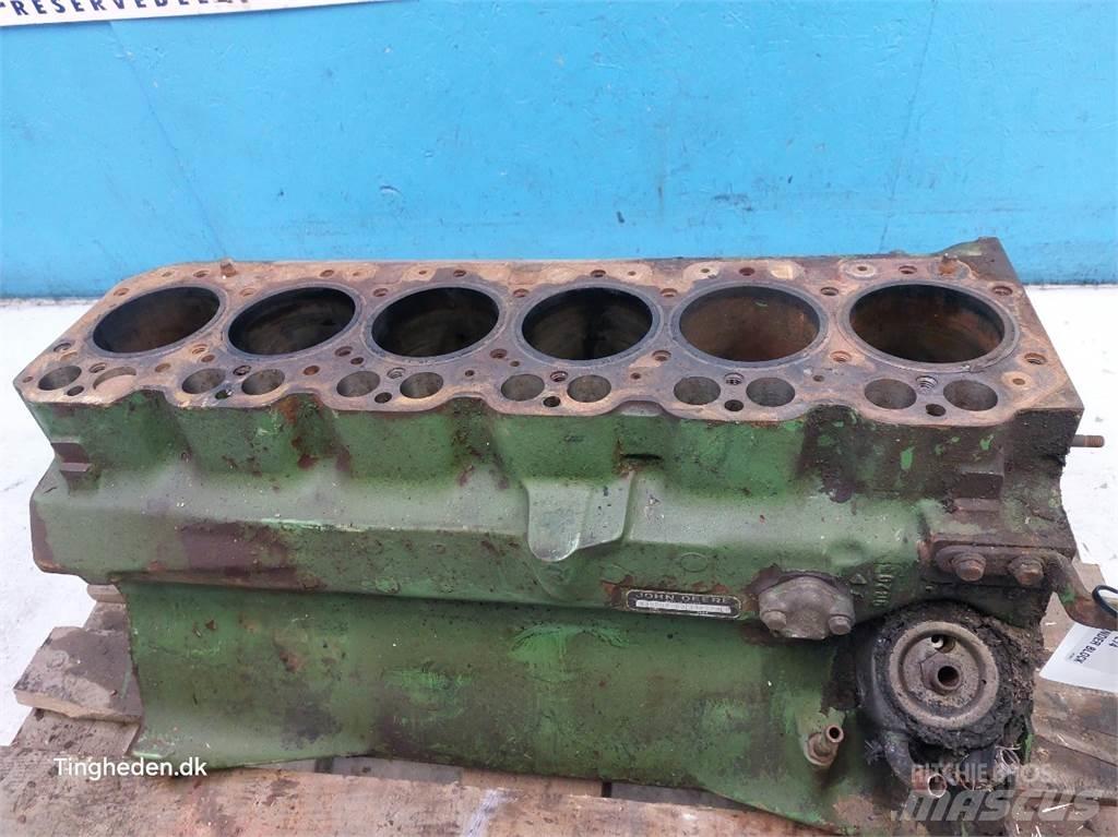 John Deere 955 Motorji