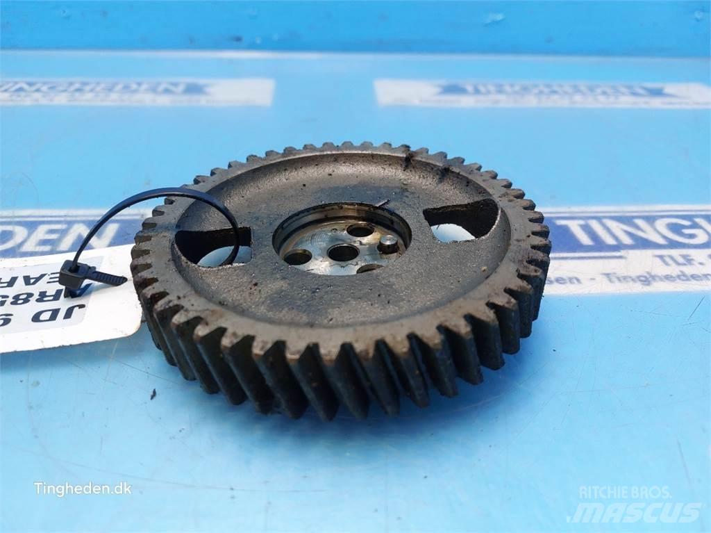 John Deere 955 Motorji