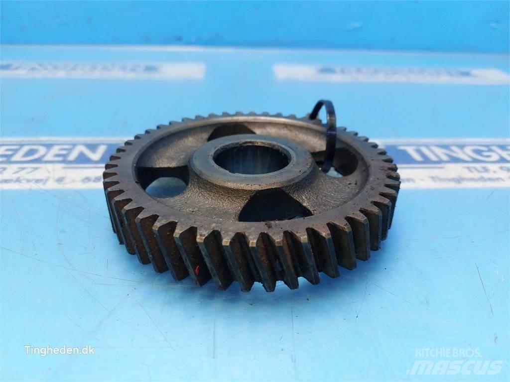 John Deere 955 Motorji