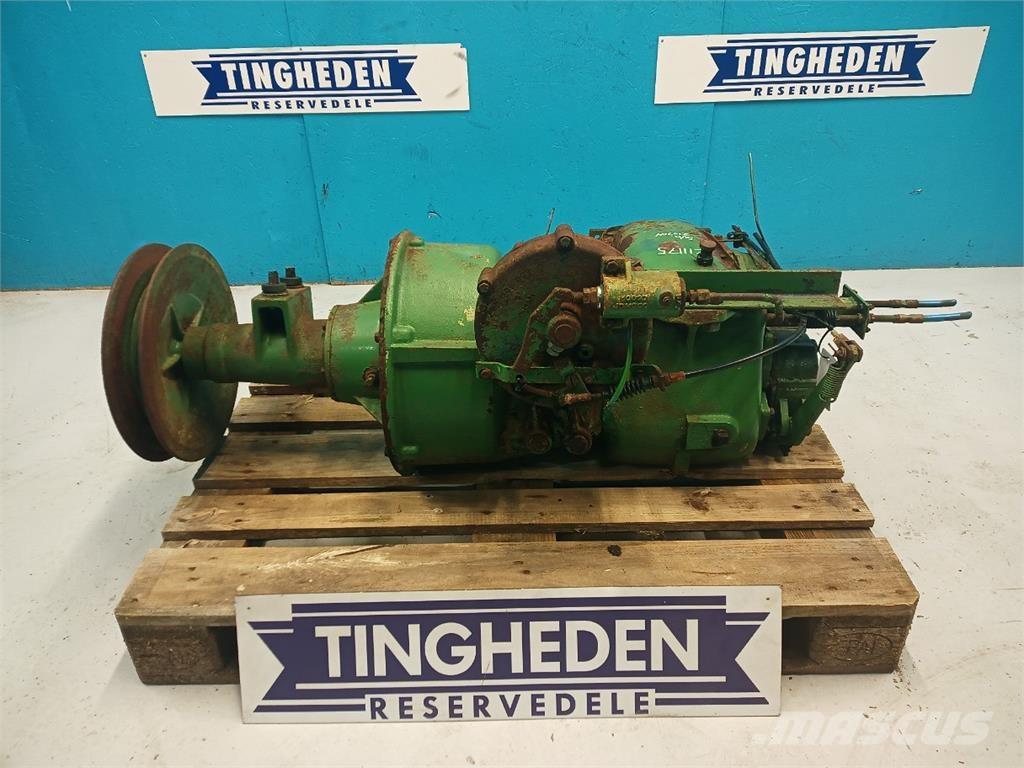 John Deere 965 Menjalnik