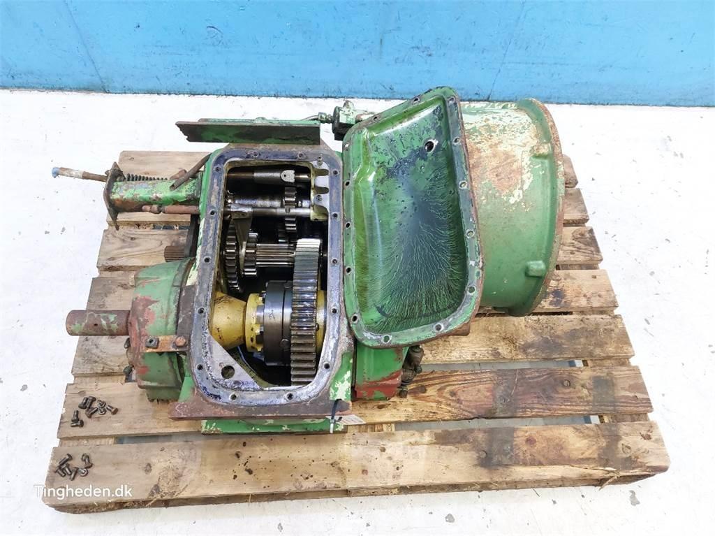 John Deere 965 Menjalnik