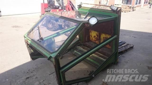 John Deere 975 Kabine in notranjost