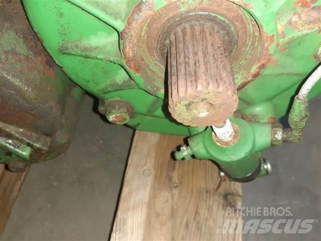 John Deere JD955 Menjalnik