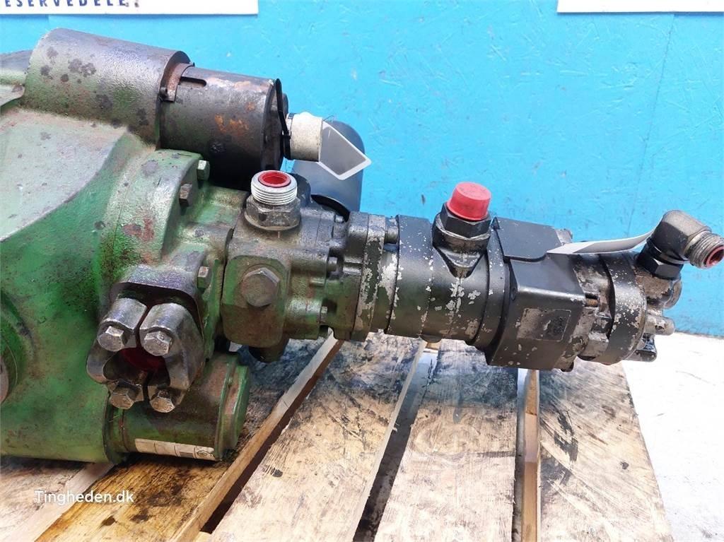 John Deere T660I Hidravlika