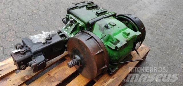 John Deere T670I Hidravlika