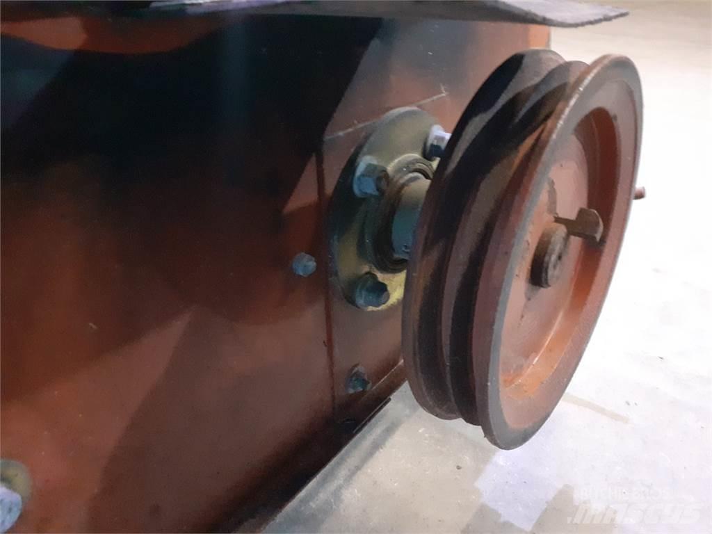 Laverda 3650 Dodatna oprema za kombajne