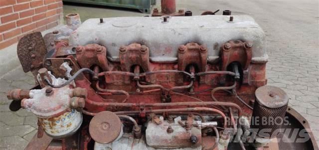 Leyland O.E. 138 Motorji