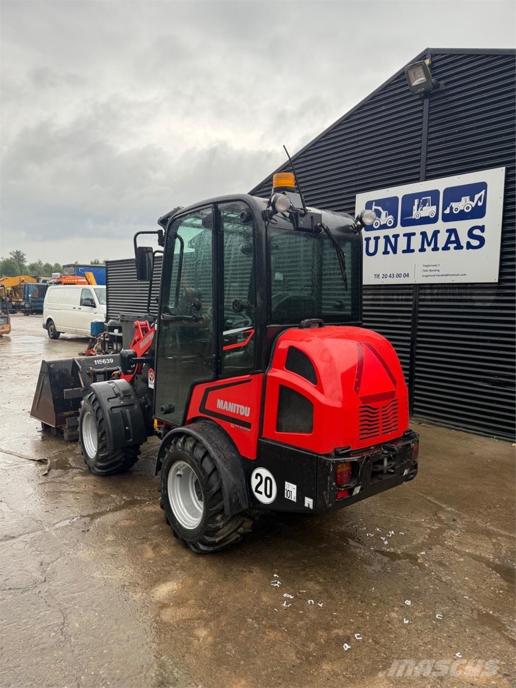 Manitou MLA3-35H Mini nakladalci