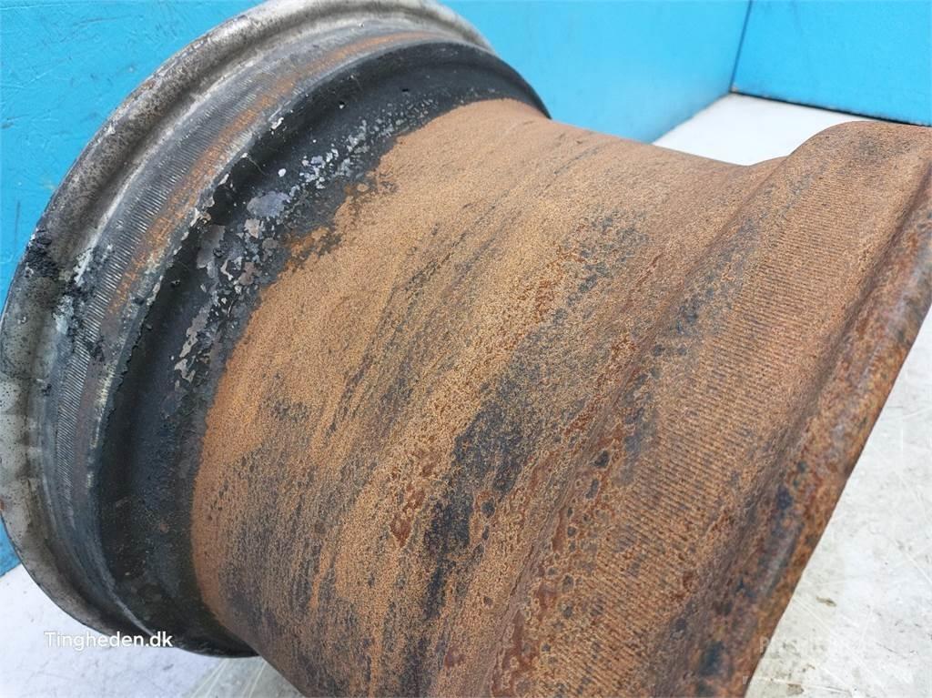 Merlo 24 DW16L24 Gume, kolesa in platišča