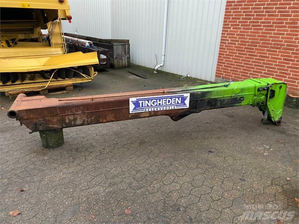 Merlo 25.6 Boom in dipper roke