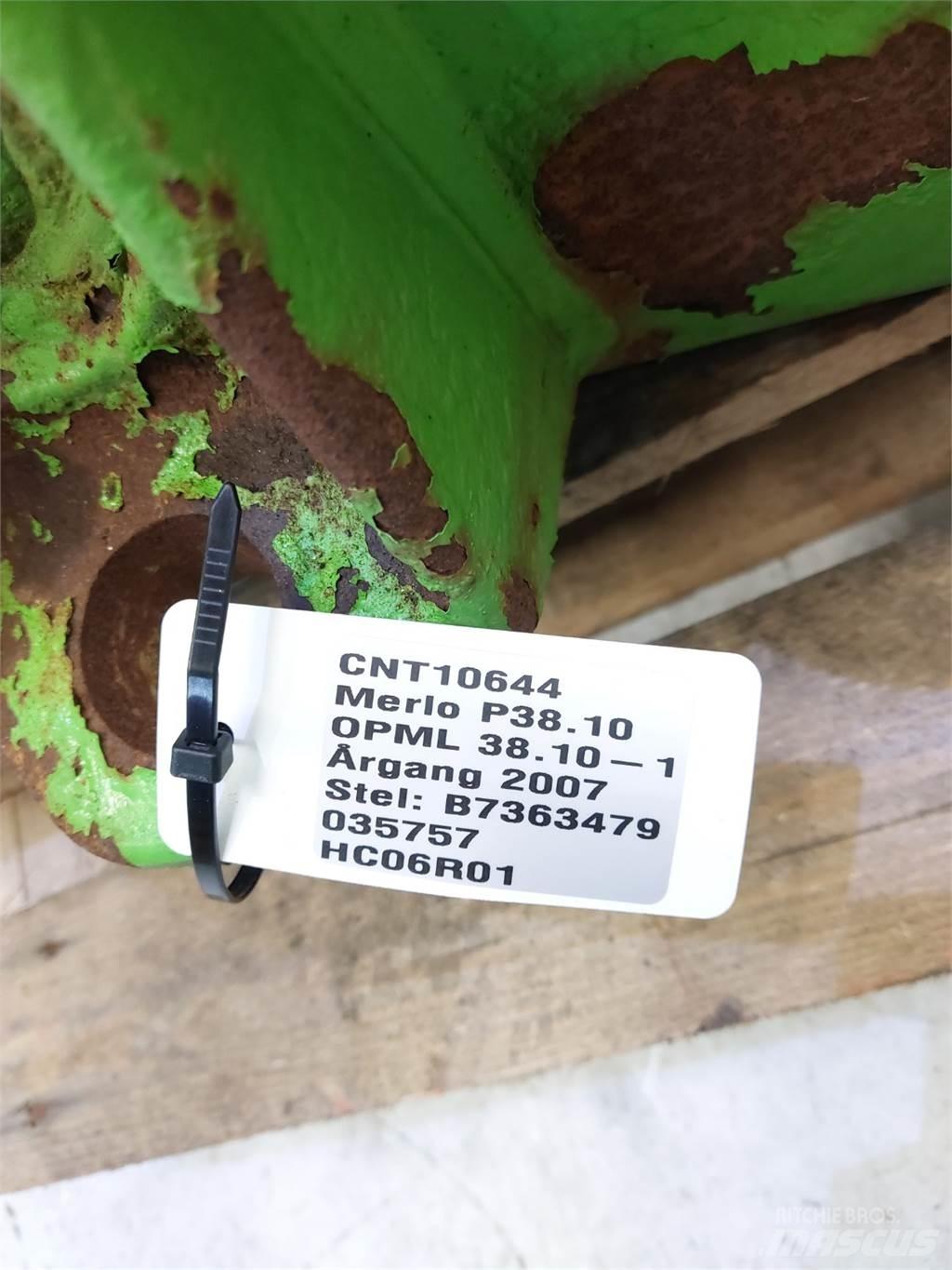 Merlo P38.10 Osi