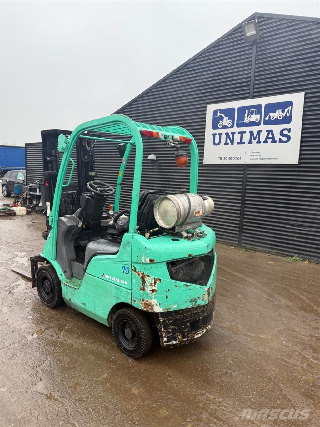 Mitsubishi FG18 Plinski viličarji