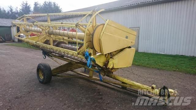 New Holland 13 Dodatna oprema za kombajne
