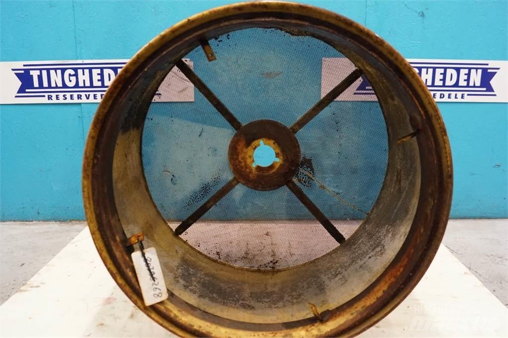 New Holland 1530 Radiatorji