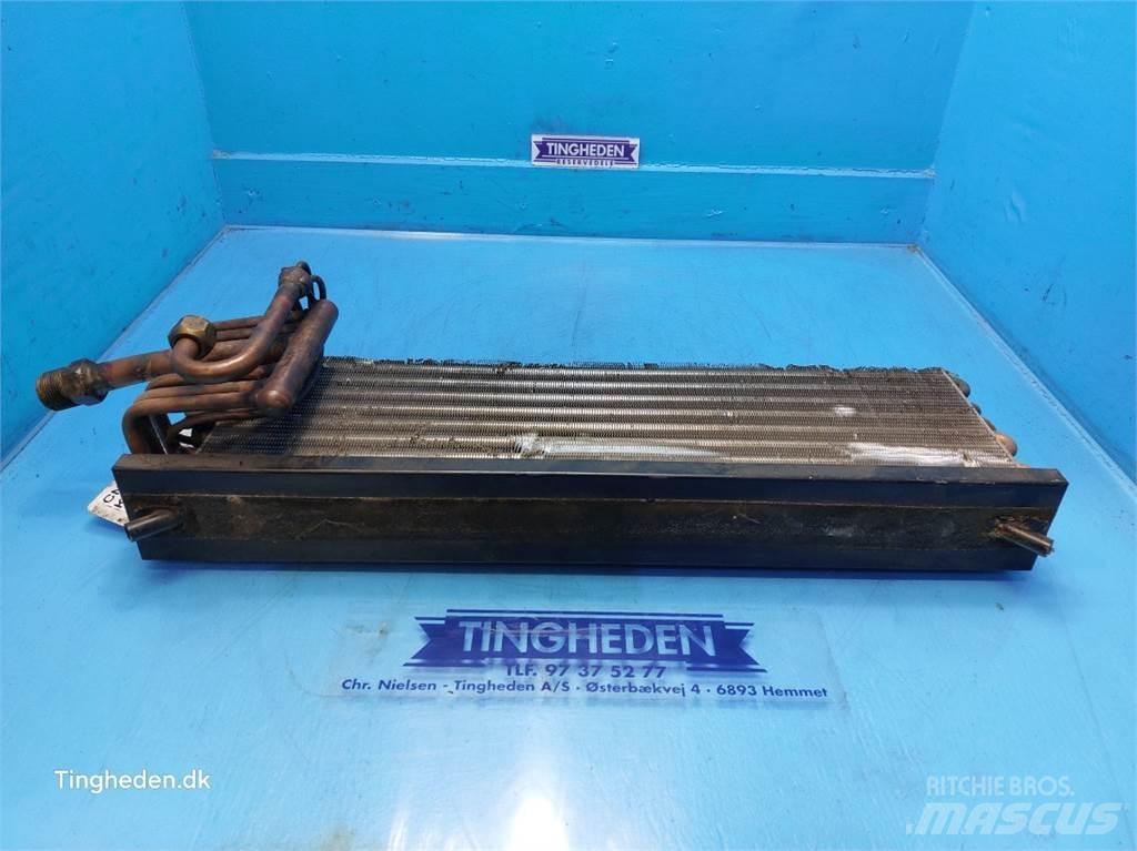 New Holland 8030 Radiatorji