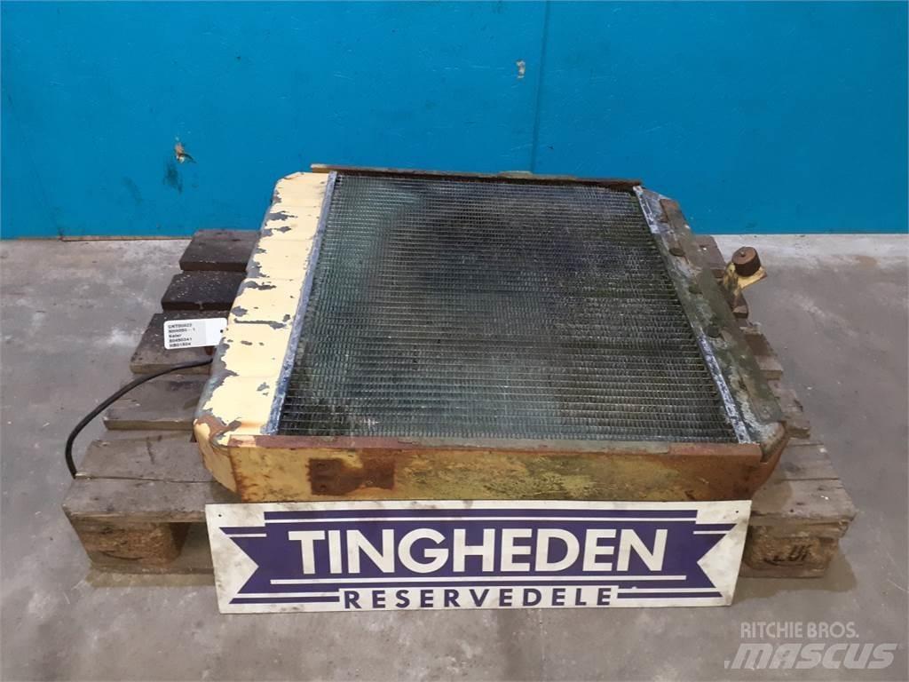 New Holland 8055 Radiatorji