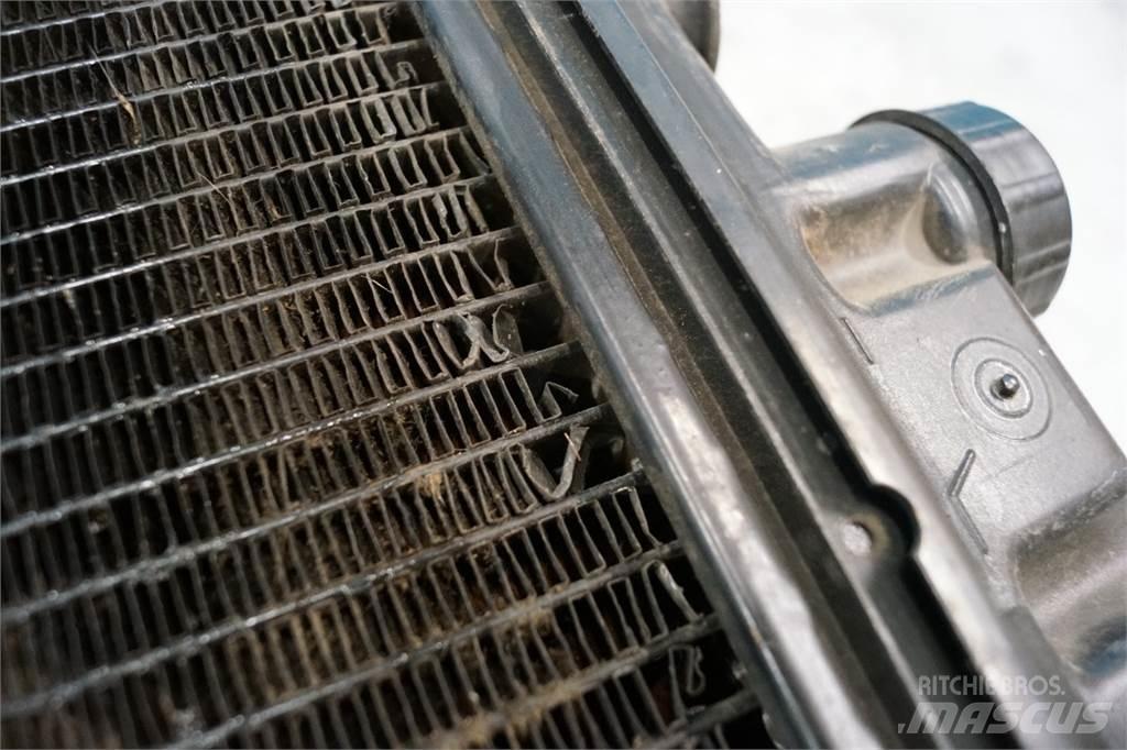New Holland 8340 Radiatorji