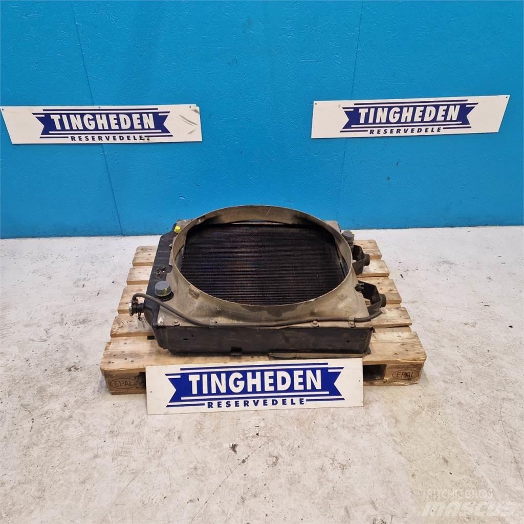 New Holland 8670 Radiatorji