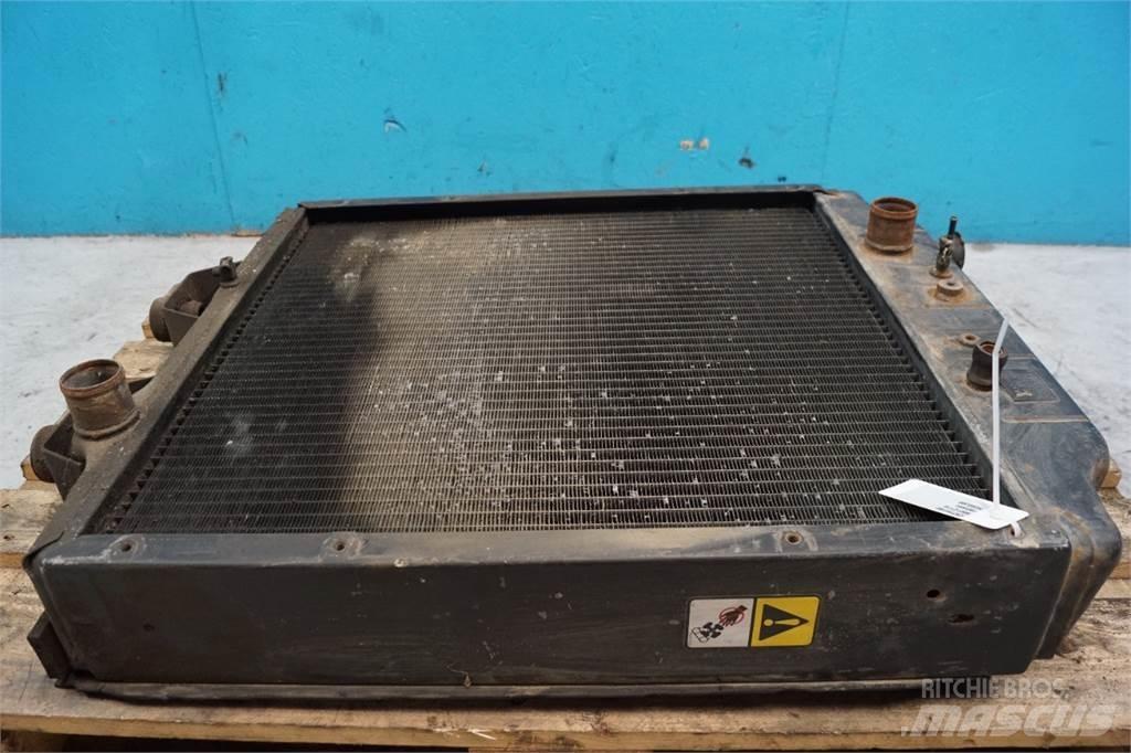 New Holland 8770 Radiatorji