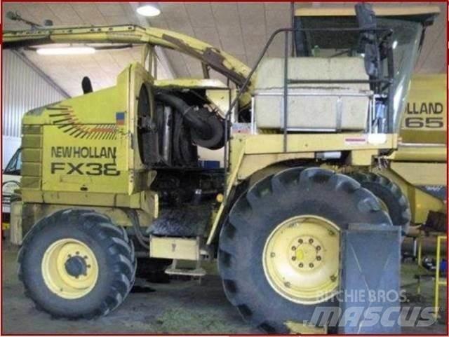 New Holland FX38 Stroji za krmo na lastni pogon