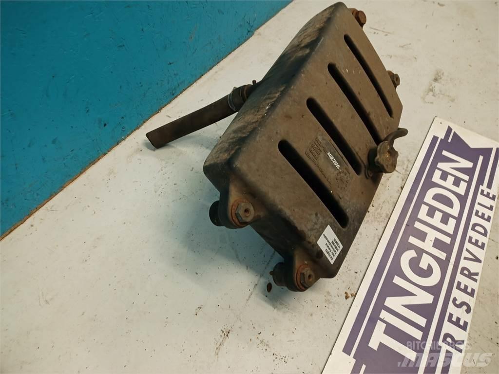 New Holland FX38 Radiatorji