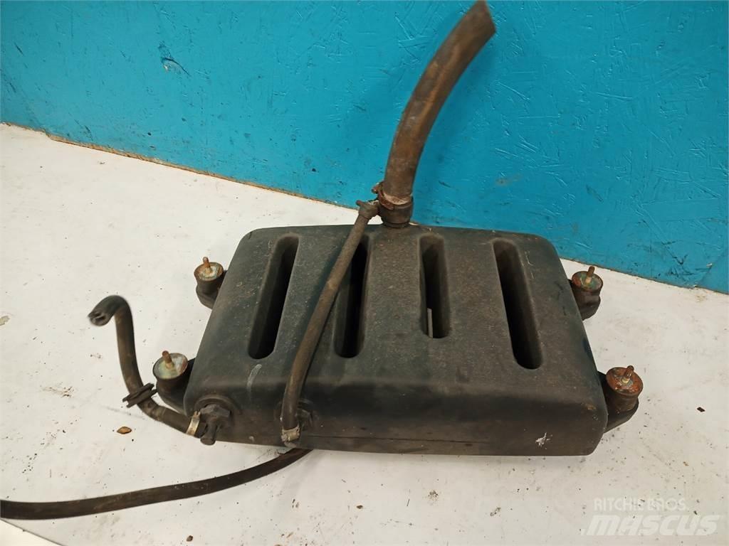 New Holland FX38 Radiatorji