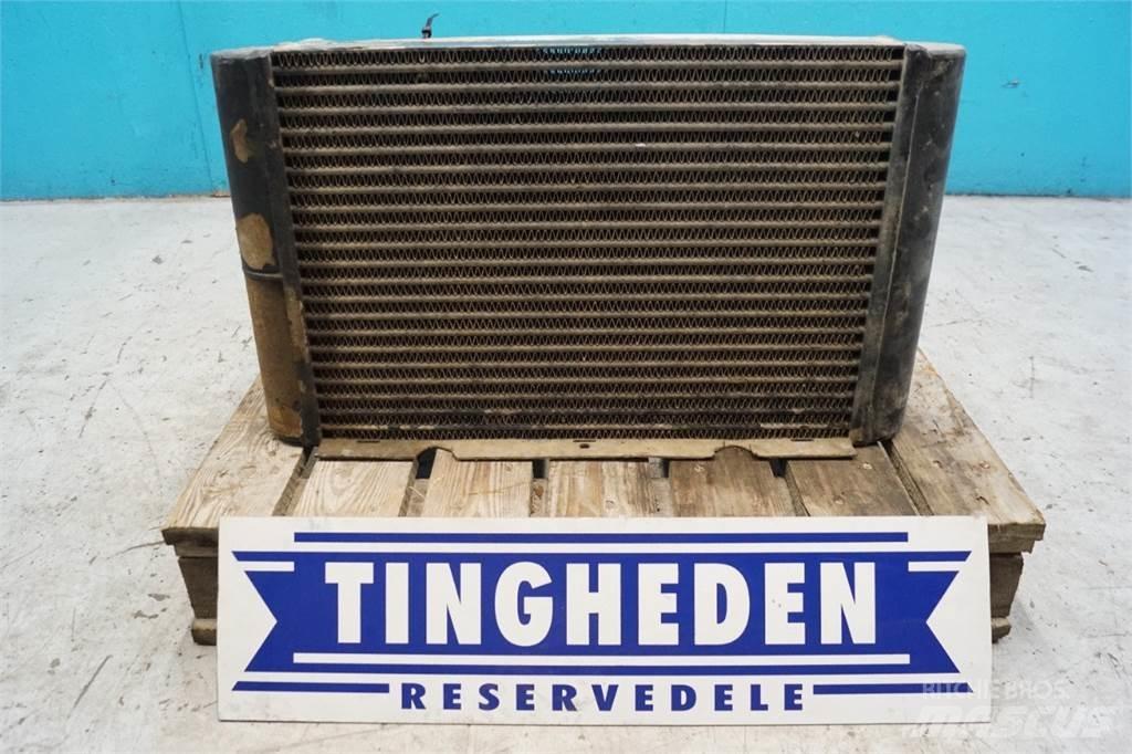 New Holland G170 Radiatorji