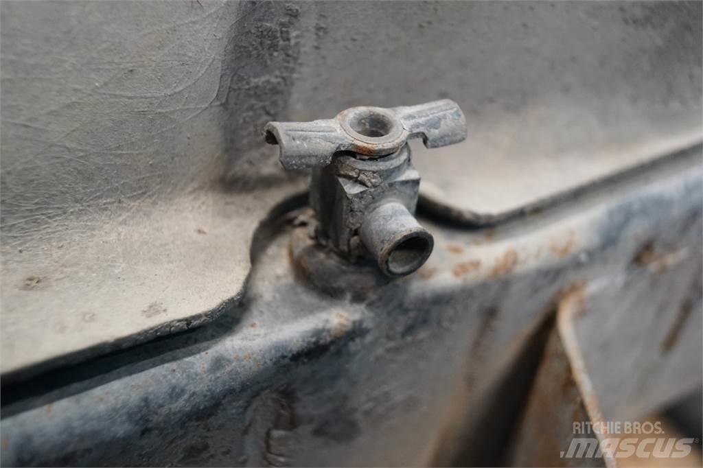 New Holland G190 Radiatorji