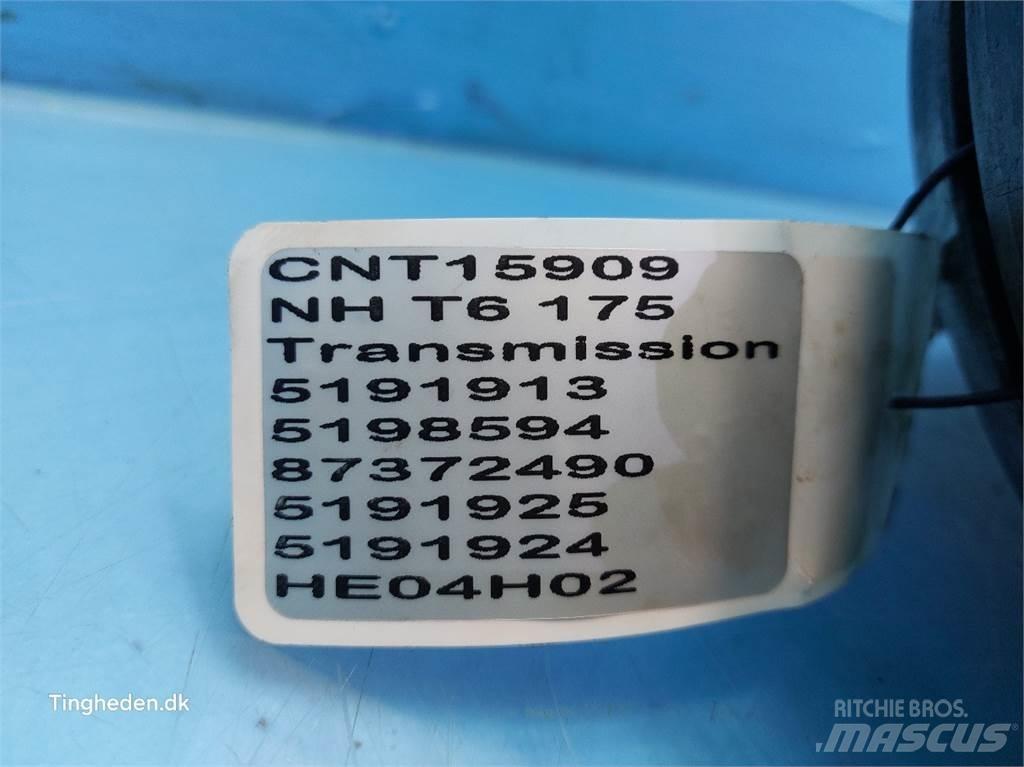 New Holland T6 Menjalnik