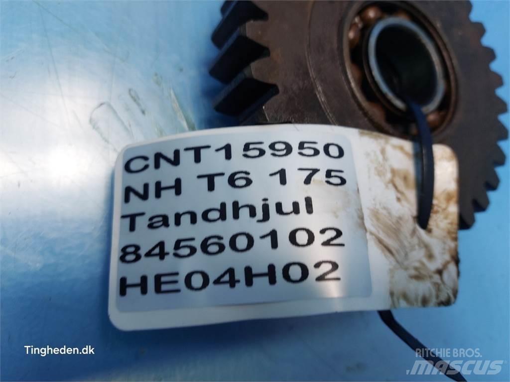 New Holland T6 Menjalnik