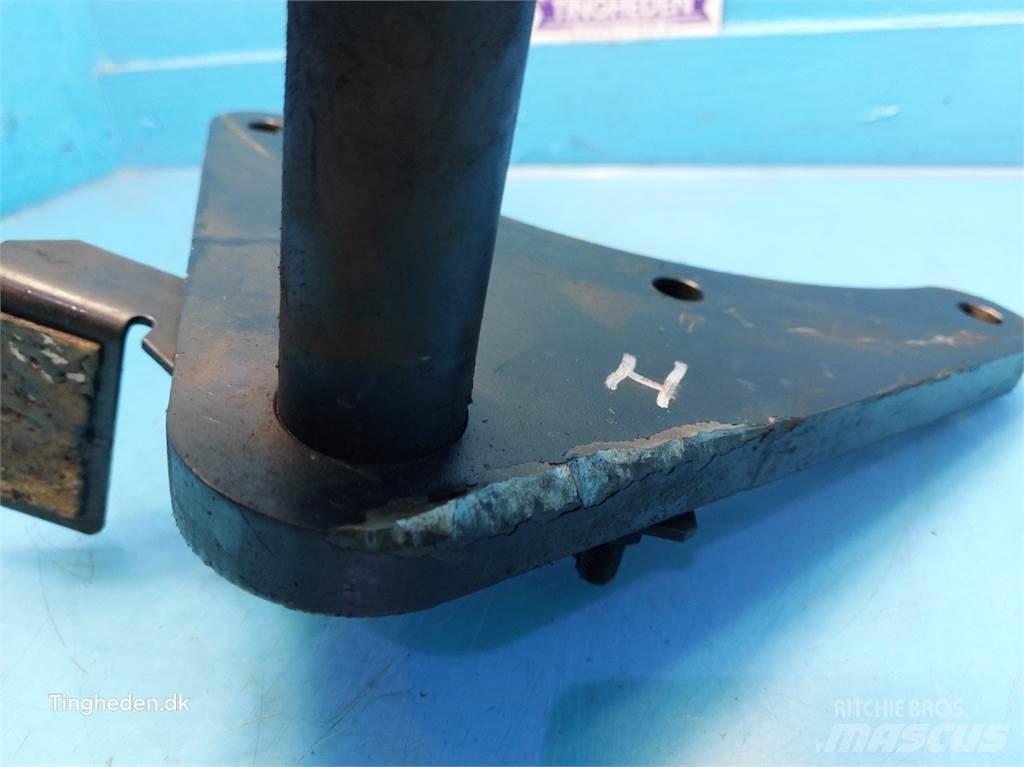 New Holland T6 Druga oprema za traktorje