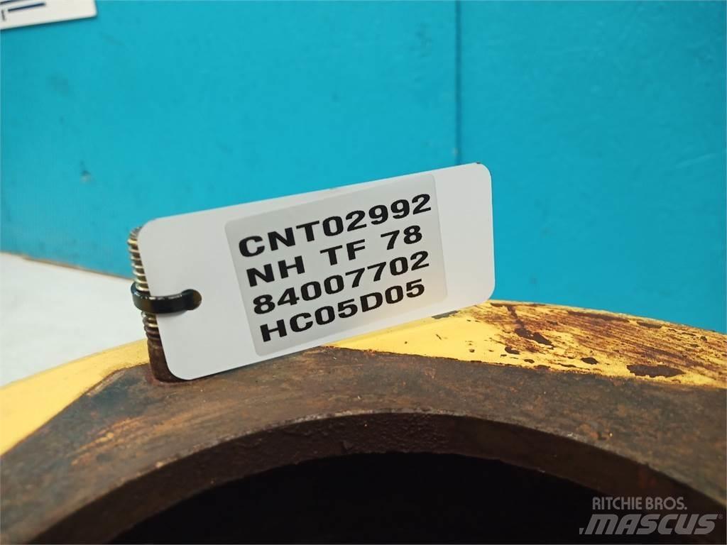 New Holland TF78 Kmetijstvo - drugo