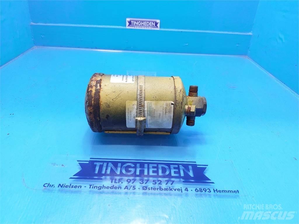 New Holland TX65 Radiatorji